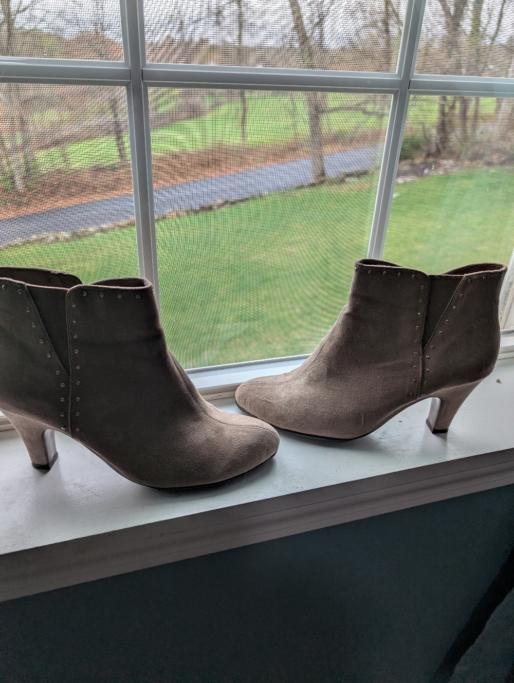 AEROSOLES Taupe Suede Ankle Booties with Stud Accents